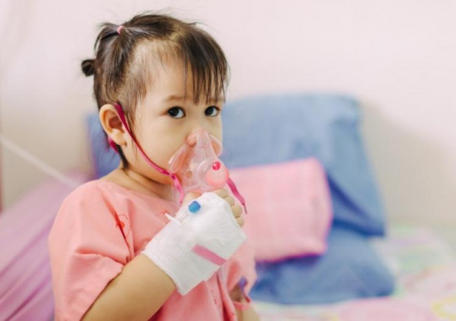 Viêm phổi sẽ ảnh hưởng nghiêm trọng tới sức khỏe và sức đề kháng của trẻ.