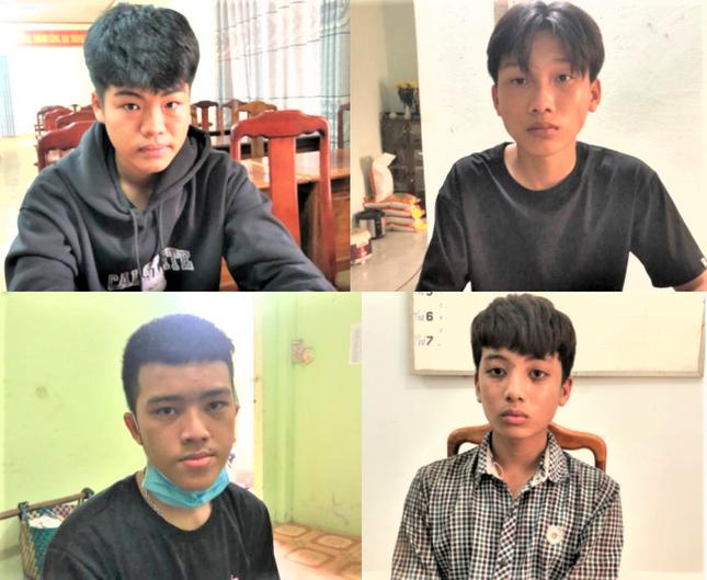 Hào, Hưng, Chiến và Bi bị khởi tố về tội "giết người"