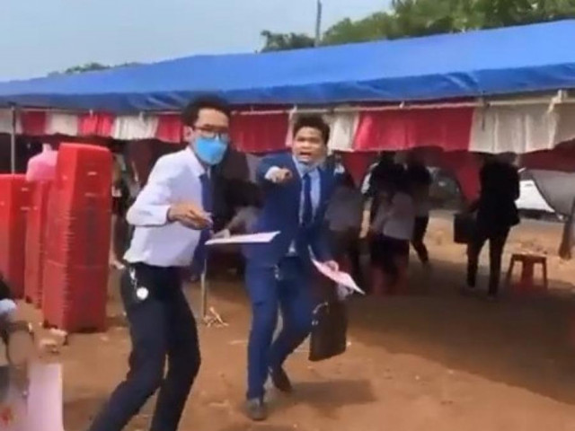 Tin tức trong ngày - Xử phạt công ty chốt cọc đất kiểu "sàn diễn lô tô" 100 triệu đồng