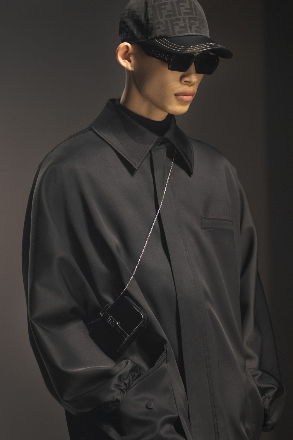 Fendi gợi về “Những năm tháng tuổi mới lớn” show thời trang nam Thu/Đông 2022 - 3