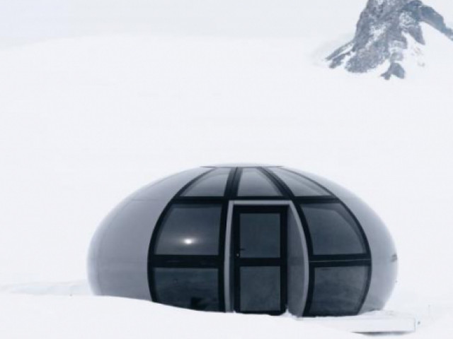 Du lịch - Chiếc lều sang chảnh giữa hoang mạc băng giá