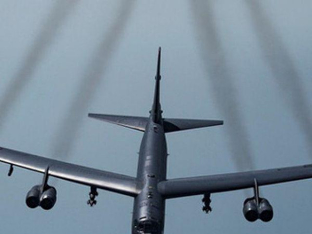 Thế giới - Mỹ điều 'siêu pháo đài bay' B-52 tới sườn Đông NATO