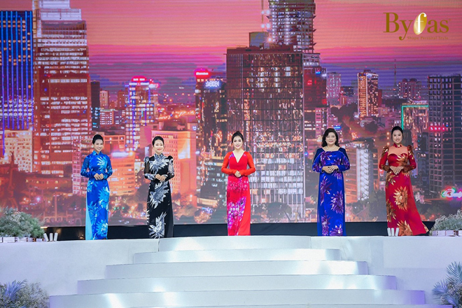 Các nữ doanh nhân tiêu biểu