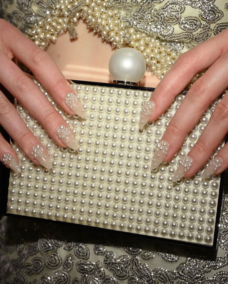 9 xu hướng trang điểm ấn tượng của mùa Thu Đông 2022 - 5