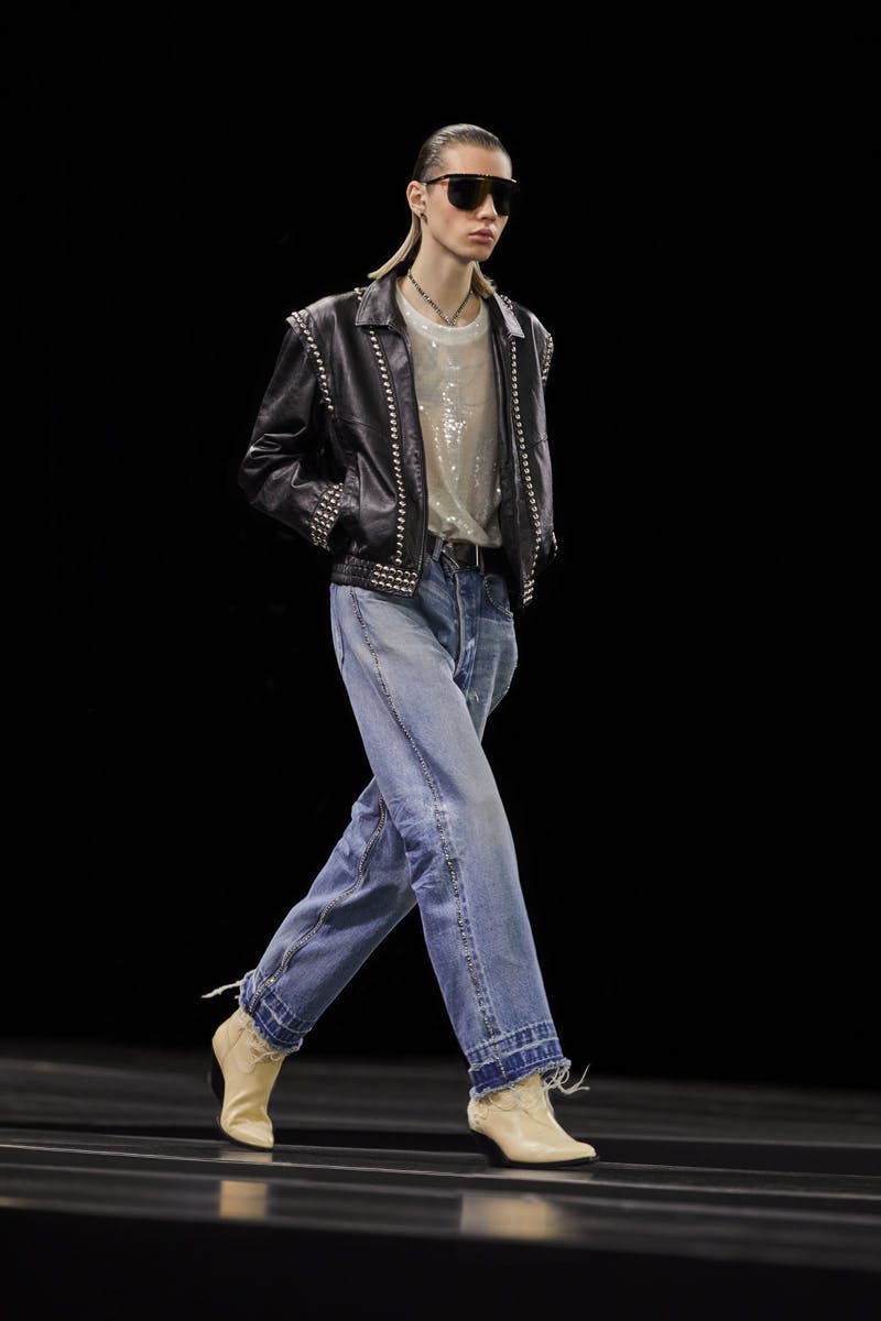 Hedi Slimane ra mắt bộ sưu tập "Boy doll" cho Celine Men - 2