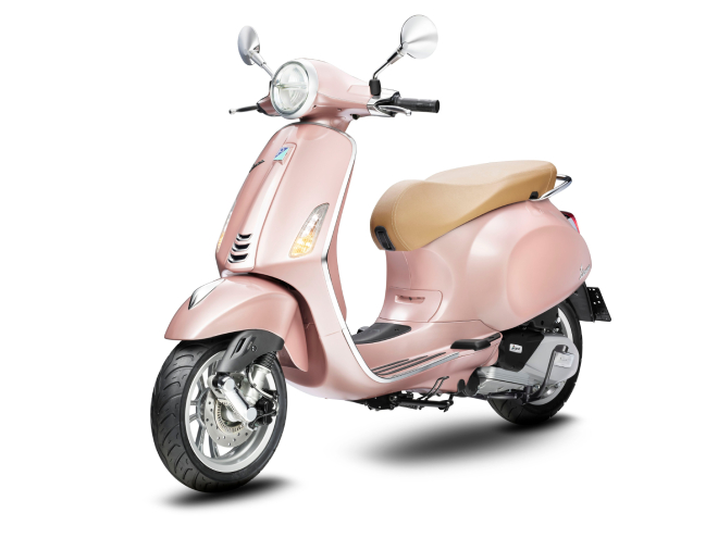 Vespa Primavera Pink Rosa màu hoa hồng trình diện, đốn tim phái đẹp Việt - 7