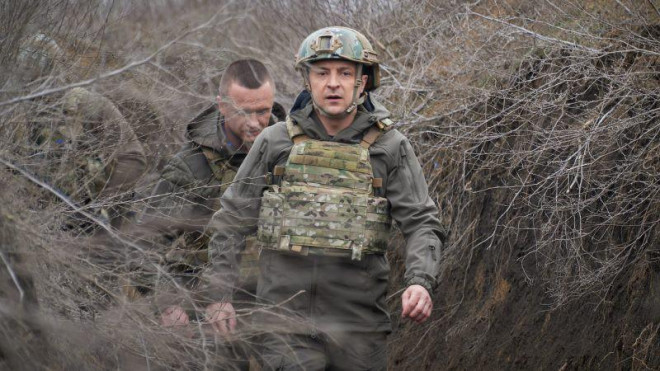 Tổng thống Ukraine Volodymyr Zelensky trong quân phục Ukraine. Ảnh: EPA/EFE