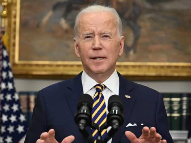 Tổng thống Biden tuyên bố cấm nhập khẩu dầu từ Nga