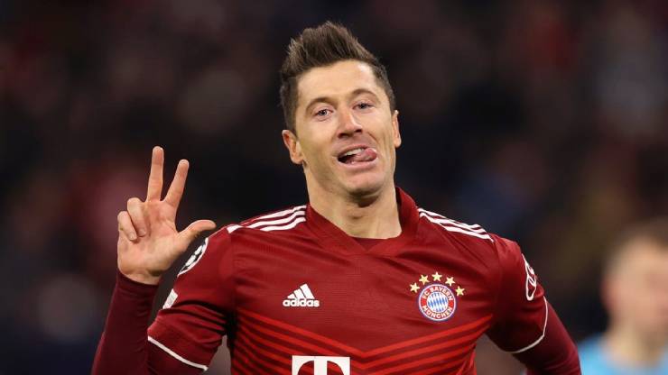 Lewandowski trở thành chủ nhân của cú hat-trick nhanh nhất lịch sử Champions League