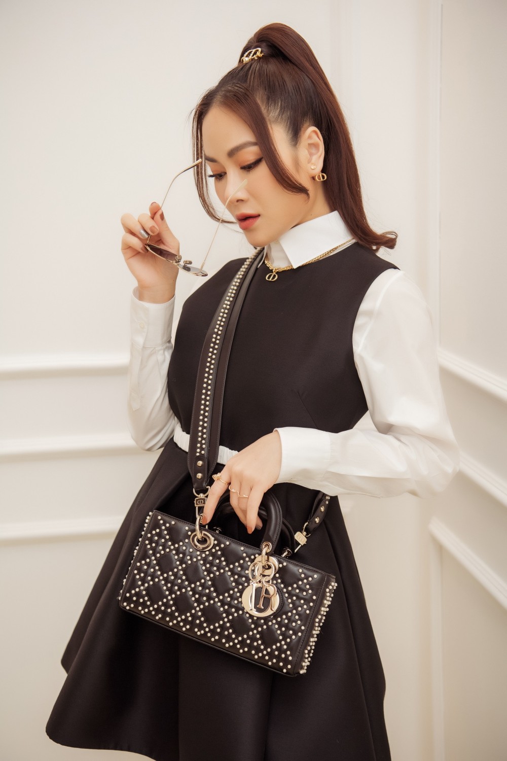 Thời trang là niềm yêu thích đặc biệt của Tuyết Nga.