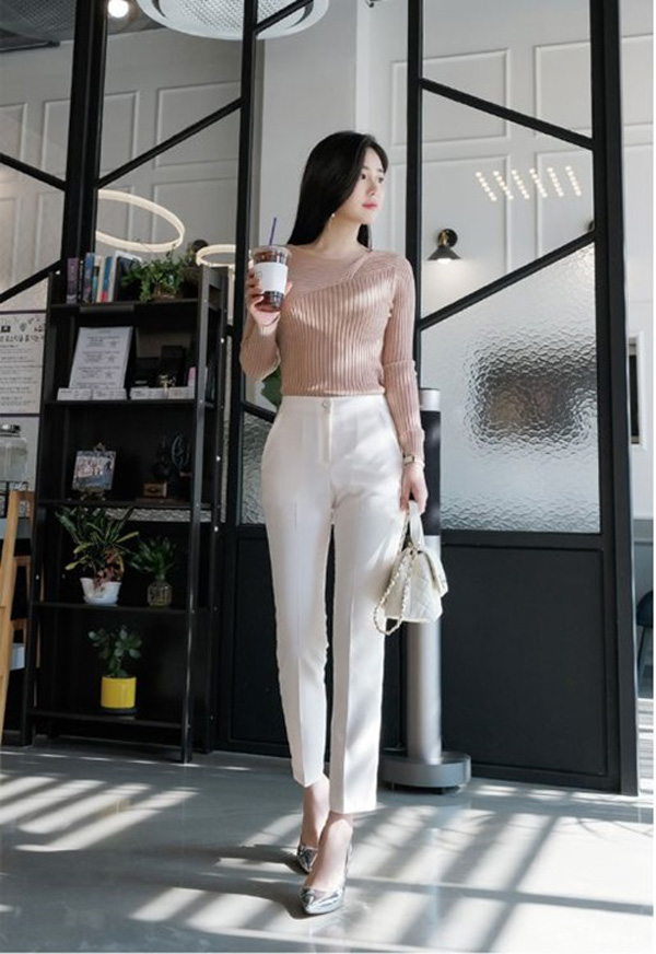 6 ways to wear youthful and chic fabric pants for the office girl - 10