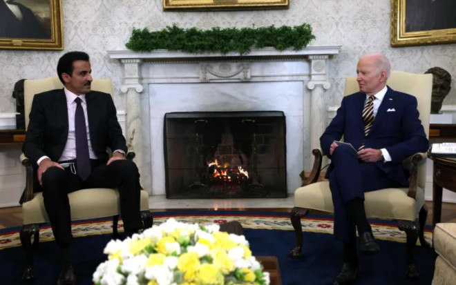 Tổng thống Mỹ Joe Biden đã tổ chức một cuộc gặp song phương với Quốc vương Qatar Sheikh Tamim bin Hamad Al Thani tại Nhà Trắng vào cuối tháng 1. Ảnh: Reuters&nbsp;