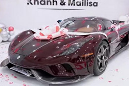 Ngắm xe - Tranh luận xôn xao về chiếc xe nghi bị “thổi giá” của vợ chồng Phan Thị Mai