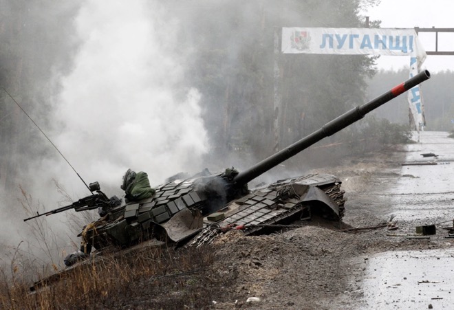 Một xe tăng Nga bị phá hủy ở Ukraine.