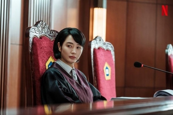 Hottest female judge in Korean movie has shocking scene like this - 3