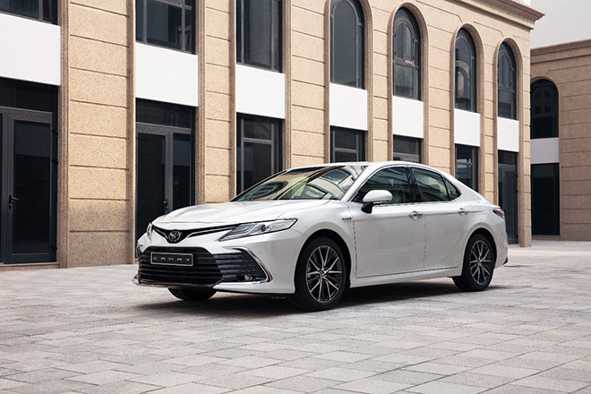 Keep launching new hybrid cars – Toyota makes breakthroughs in green technology - 2