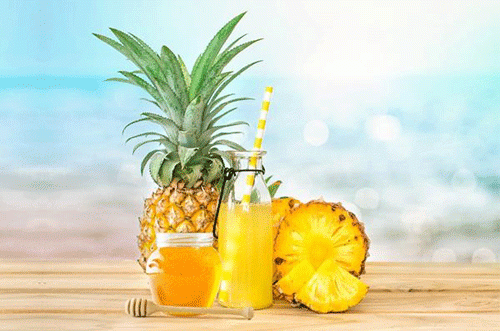 People who absolutely shouldn't drink pineapple juice because... 