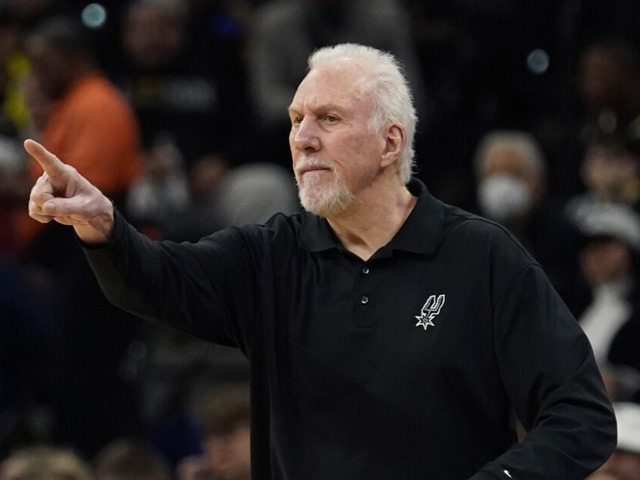 Thể thao - Nóng nhất thể thao tối 12/3: HLV Gregg Popovich đi vào lịch sử NBA