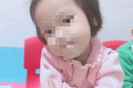 Diễn biến đau lòng vụ bé gái 3 tuổi bị người tình của mẹ đóng đinh vào đầu