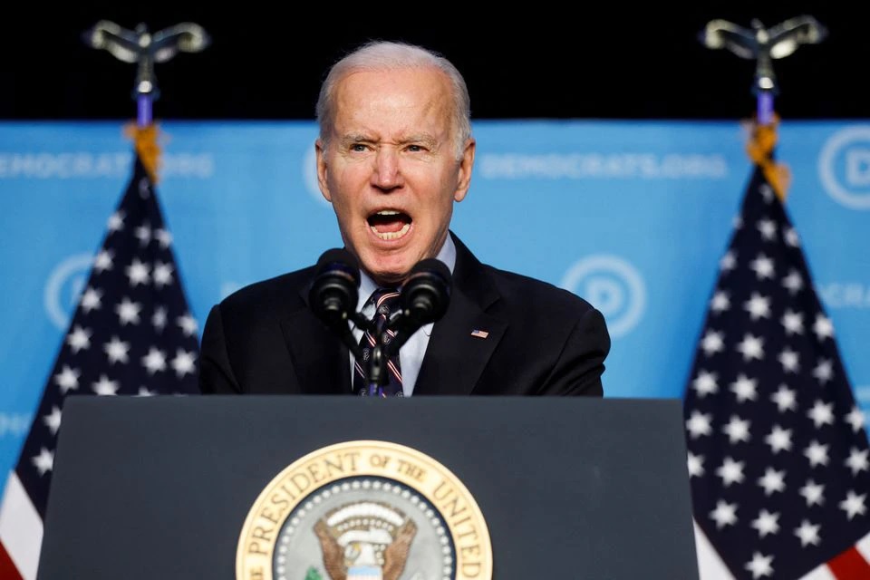 Tổng thống Mỹ Biden công bố thêm nhiều lệnh trừng phạt mới nhằm vào Nga (ảnh: Reuters)