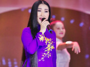 Giải trí - Thùy Dương bật mí "cái khó" khi làm ca sĩ kiêm giáo viên, tiếc nuối đã bỏ lỡ cơ hội này
