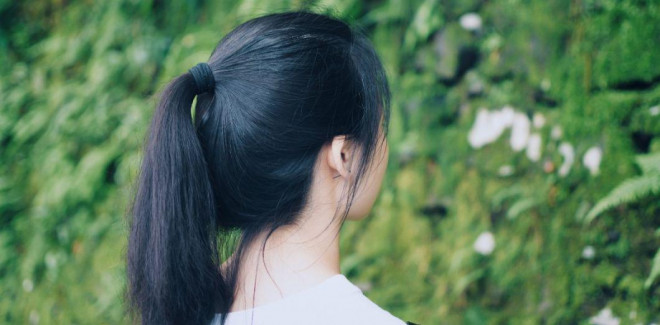 Nữ sinh tại nhiều trường Nhật Bản bị cấm buộc kiểu tóc đuôi ngựa.