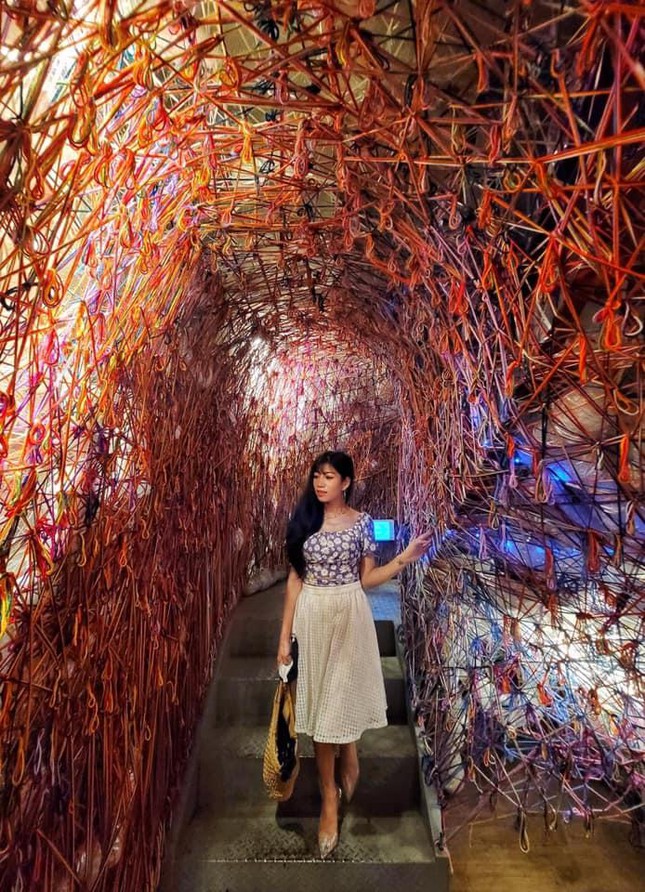 Korea tourist map: Countless dreamlike virtual living corners in Haslla Art World museum - 3