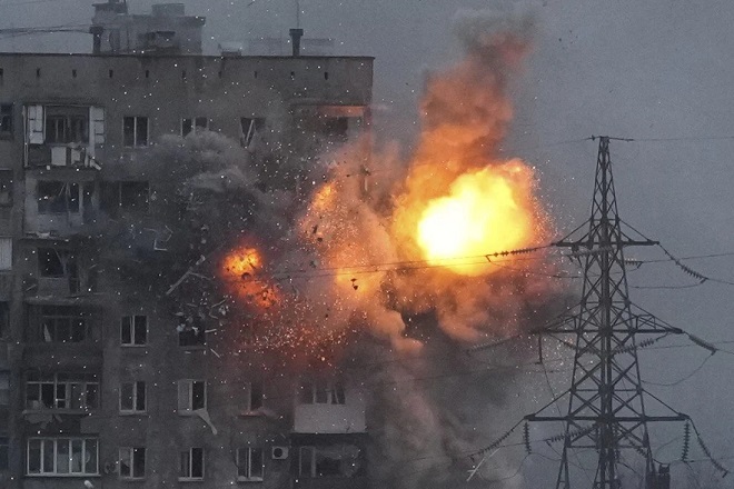 Một vụ nổ xảy ra ở thành phố Mariupol, phía nam Ukraine.
