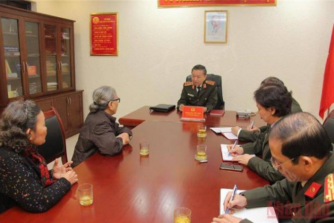 Bộ trưởng Bộ Công an Tô Lâm tiếp công dân định kỳ hàng tháng