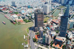 Kinh doanh - Cận cảnh tòa tháp 41 tầng "ngủ quên" 13 năm trên đất vàng TPHCM, có dấu hiệu hồi sinh?