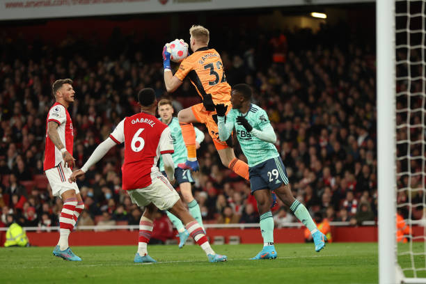 Ramsdale có trận thứ 12 sạch lưới ở mùa này