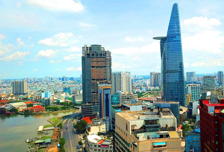 IFC One Saigon được thiết kế với chiều cao 195 m (41 tầng) tọa lạc tại vị trí vàng của quận 1,&nbsp;TP HCM
