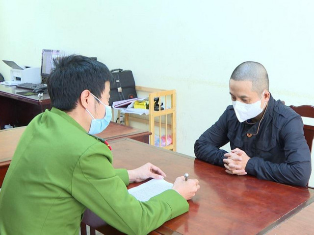 Pháp luật - 4 ô tô bị bắn vỡ kính vì đậu chắn trước cửa nhà người khác