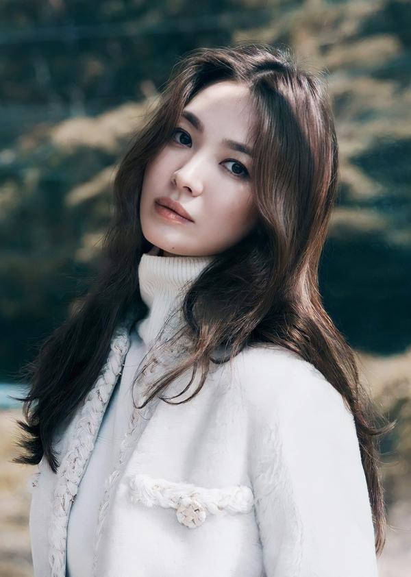 To have ageless skin like 'Beauty Goddess'  Song Hye Kyo - 2