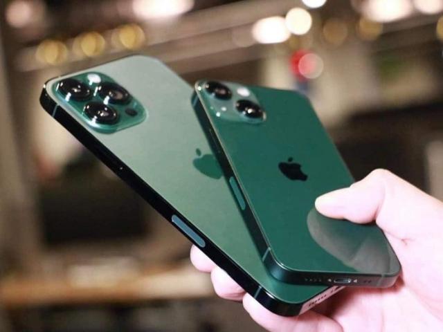 “Siêu sale” giữa tháng, điện thoại giảm giá đến 50%, iPhone 13 “bay” gần chục triệu đồng