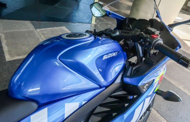 2022 Suzuki GSX-S150 và GSX-R150 lên kệ, rẻ hơn ở Việt Nam chục triệu - 9