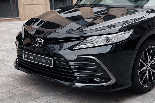 Giá xe Toyota Camry tháng 3/2022, giảm 10% phí BHVC và ưu đãi lãi suất vay - 3