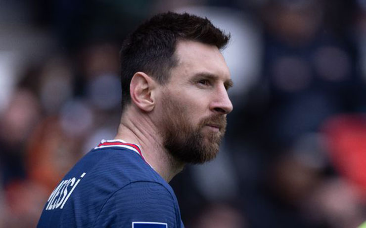 Messi bị chính các CĐV PSG la ó ở trận gặp Bordeaux tại Ligue 1 sau khi không thể giúp PSG vào tứ kết Champions League