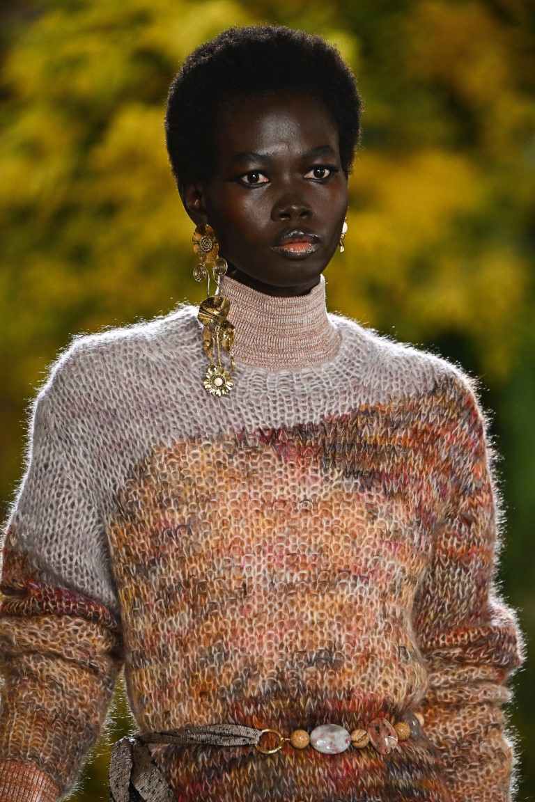 The most beautiful jewelry designs on the runway Fall Winter 2022 - 8