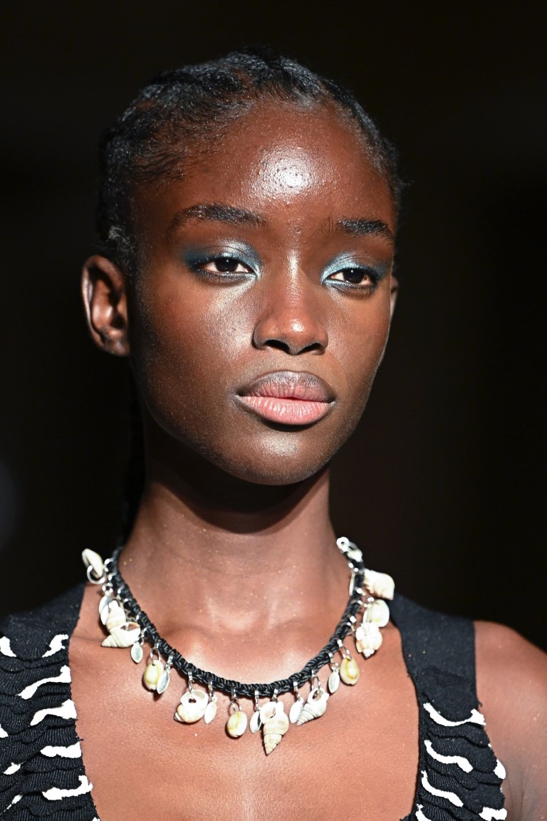 The most beautiful jewelry designs on the runway Fall Winter 2022 - 7