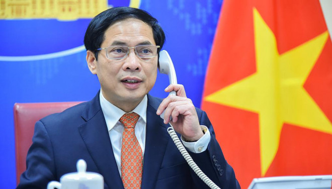 Minister Bui Thanh Son had a phone conversation with Russian Foreign Minister Sergey Lavrov - 1