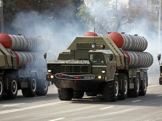 Thế giới - Mỹ "đôn đáo" tìm tên lửa phòng không S-300 để chuyển cho Ukraine