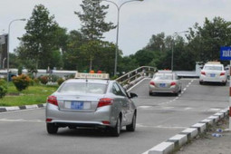 Tin tức trong ngày - Chính phủ "chốt" chưa thay đổi cơ quan quản lý đào tạo, sát hạch, cấp giấy phép lái xe