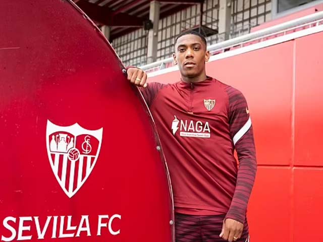 Martial hòa nhập nhanh trong màu áo Sevilla