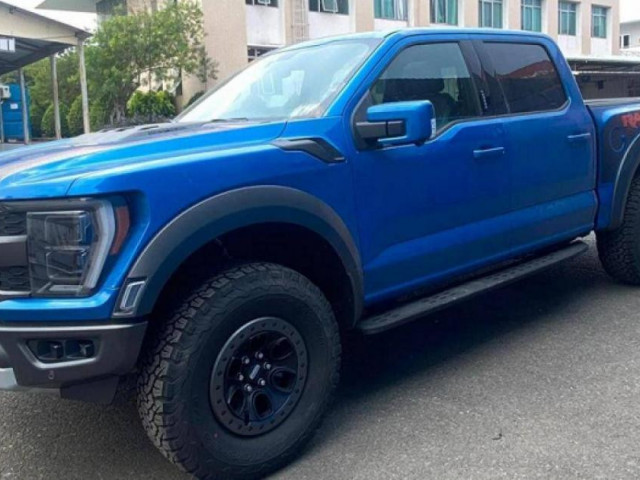 Tin tức ô tô - Siêu bán tải Ford F-150 Raptor 2022 hơn 5 tỷ đồng về Việt Nam