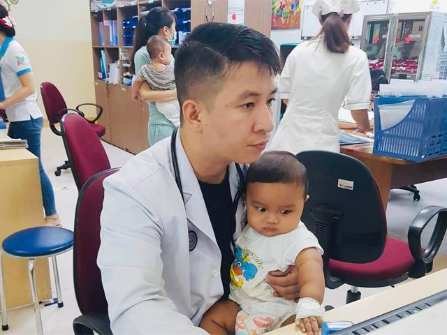 Bác sĩ Nguyễn Thanh Sang hướng dẫn cách tăng chiều cao chuẩn khoa học cho trẻ, bố mẹ nhất định phải biết!