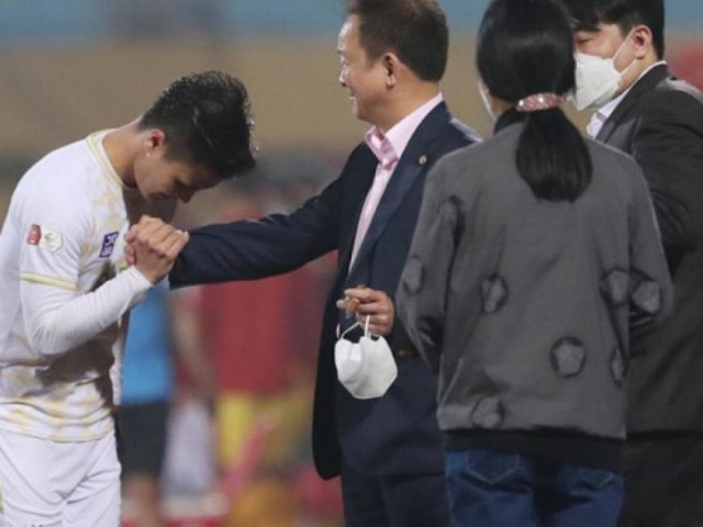 Bóng đá - "Sợi dây" tình cảm khiến bầu Hiển mất báu vật, bầu Đức thì sao?