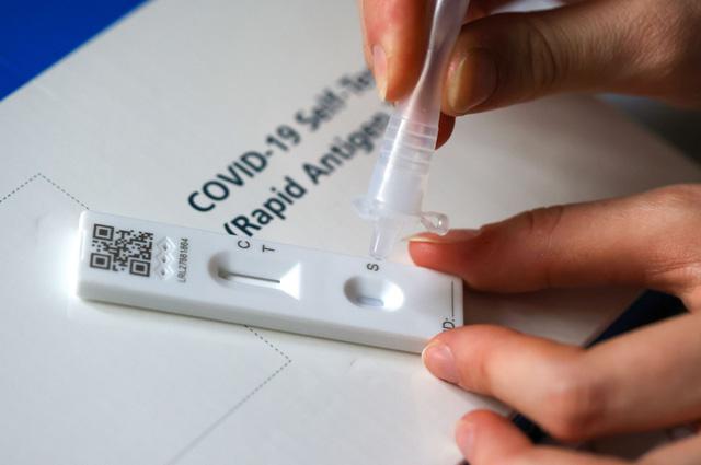 Warning: Beware of the risk of poisoning from the buffer solution of the COVID-19 rapid test kit if used incorrectly - 3