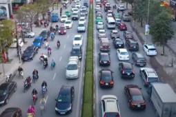 Kinh doanh - Tỉnh lọt top mua ô tô hàng đầu Việt Nam, dân có giàu có?