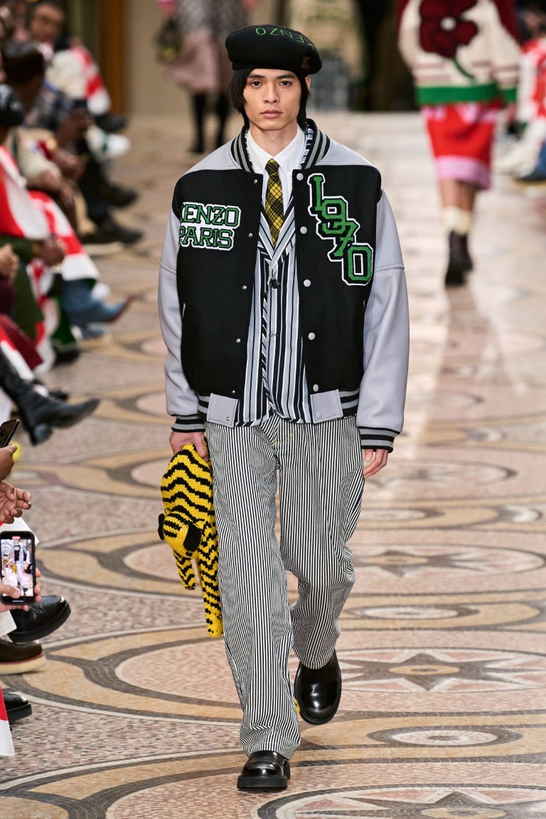 8 impressive trends from the men's fashion catwalk Fall Winter 2022 - 3